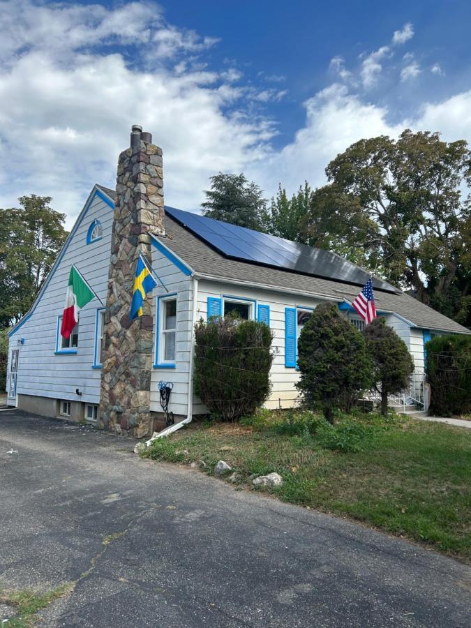 A Spicy Swedish Cottage Солт Лейк Сити Екстериор снимка